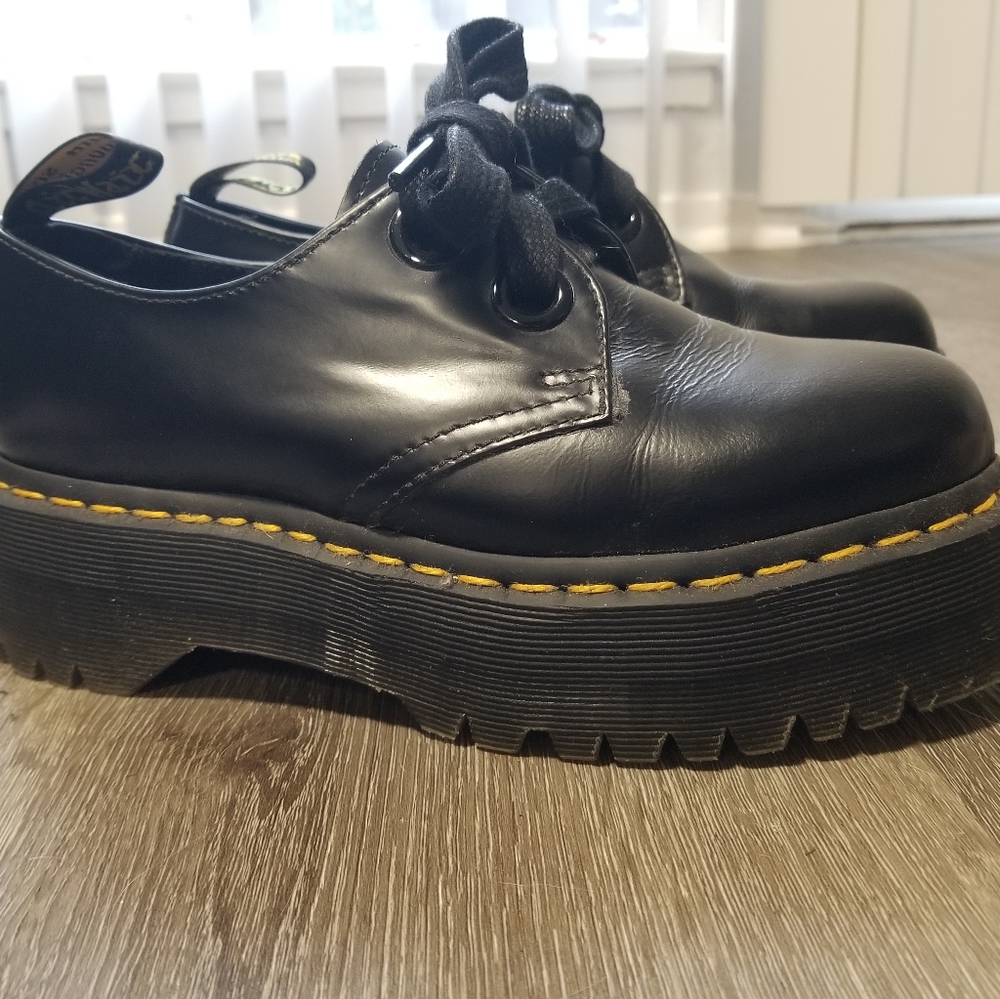 Dr. Martens Holly Quad platform shoes - Picture 2 of 5
